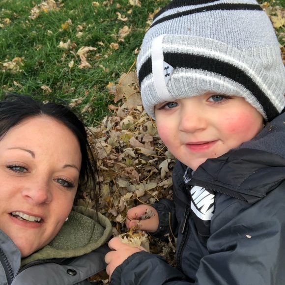 Meet your Posher, Melissa - Picture 8 of 16